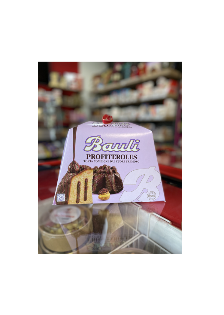 Bauli Torta La Profiteroles шоколадна панеттоне з профітролями 820 г
